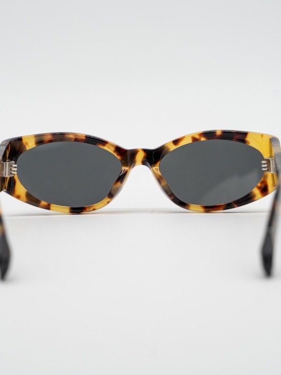 Jacquemus Ovalo sunglasses Havana Brown main image 4